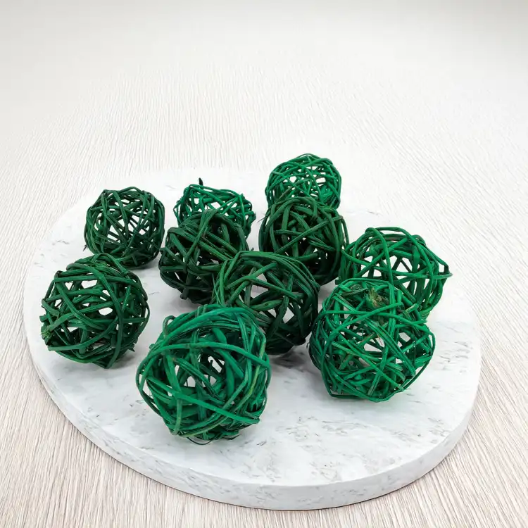 Lata ball green lt green 4.png