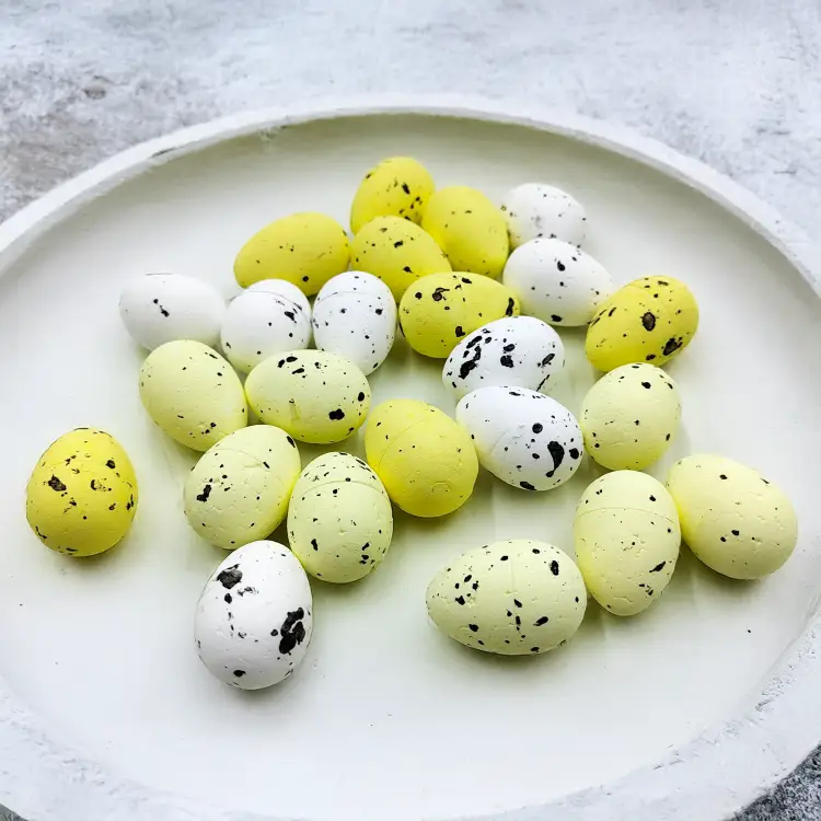 Jajko przepiórcze 25x35 mm (24 szt) FP02-03 1.png