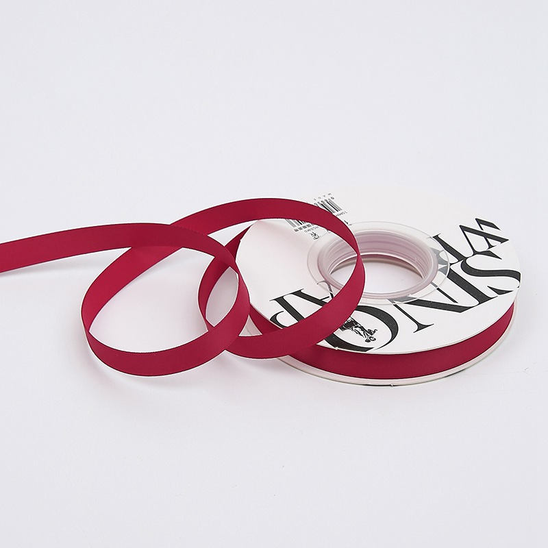Ruban floral Satiné – Rouge vin – Rouleau 1 cm × 18 m