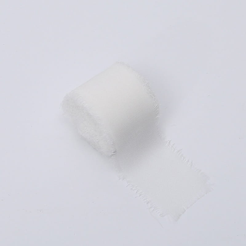 Ruban floral – Chiffon – Blanc pur – Rouleau 4 cm x 4,5 m