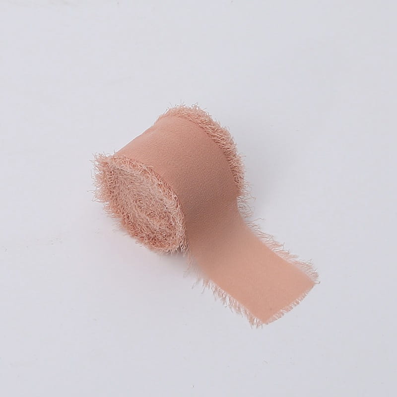 Ruban floral – Chiffon – Nude pêche – Rouleau 4 cm x 4,5 m
