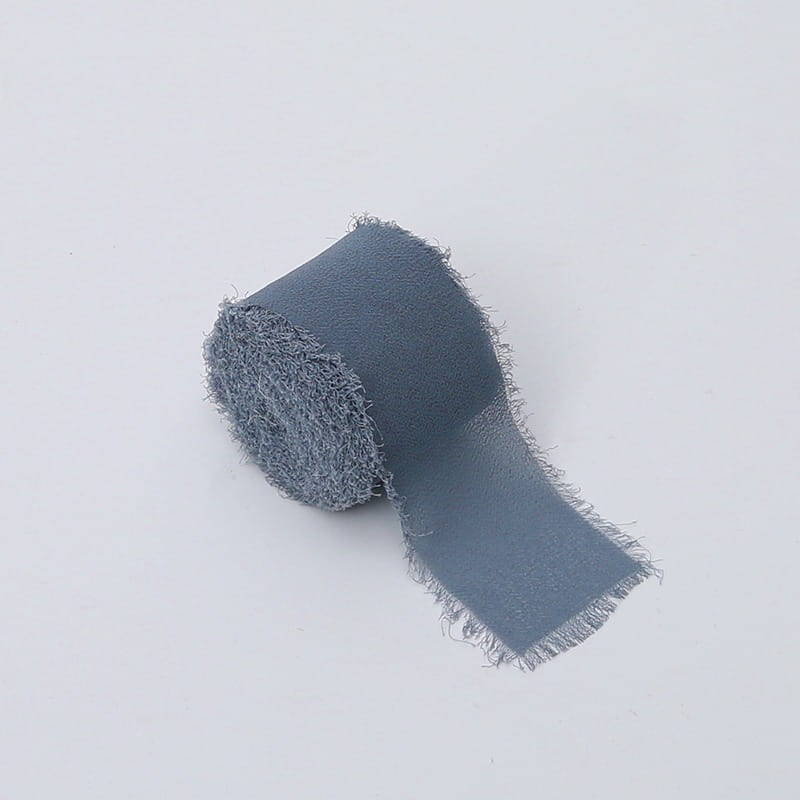 Ruban floral – Chiffon – Bleu acier – Rouleau 4 cm x 4,5 m